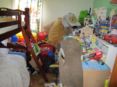 Cluttered bedroom.  How do you know what you have? 